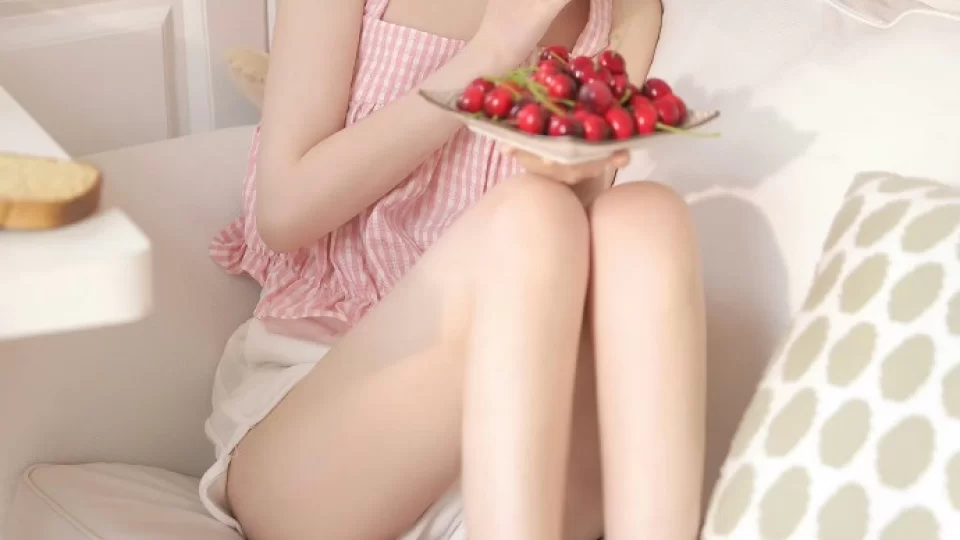 每日主题大赛视频合集与每日主题推荐：看懂原创动漫的镜头接力播放预览封面